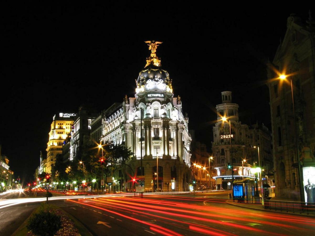 Atico En El Centro De Madrid - Calle Jardines Exterior foto